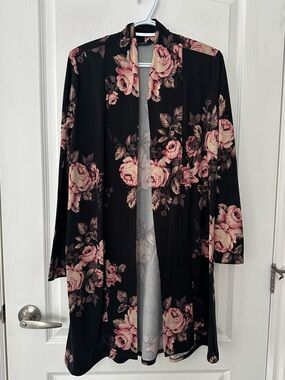 Women’s Stunning Floral Thigh Length Cardigan Flowy Lightweight Summer Sz Small